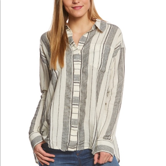Rip Curl Tops - Vintage Ripcurl Women’s Striped Shirt split down back relaxed fit neutral colour